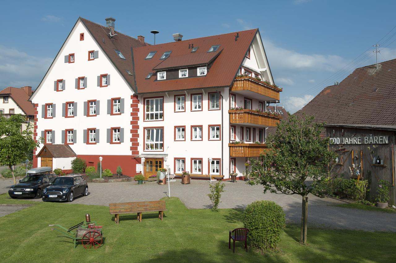 Landgasthof Bären Kirchzarten Exteriör bild